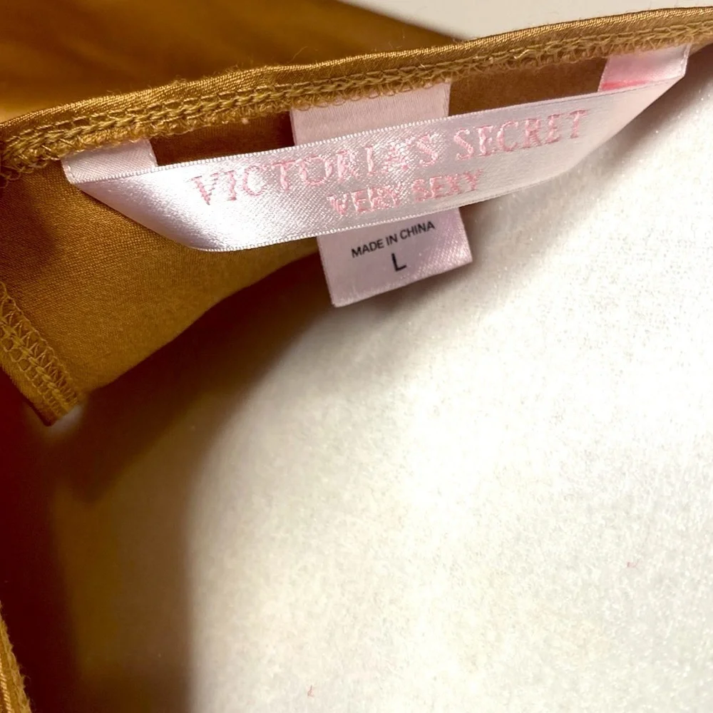 Victorias Secret luxurious satin